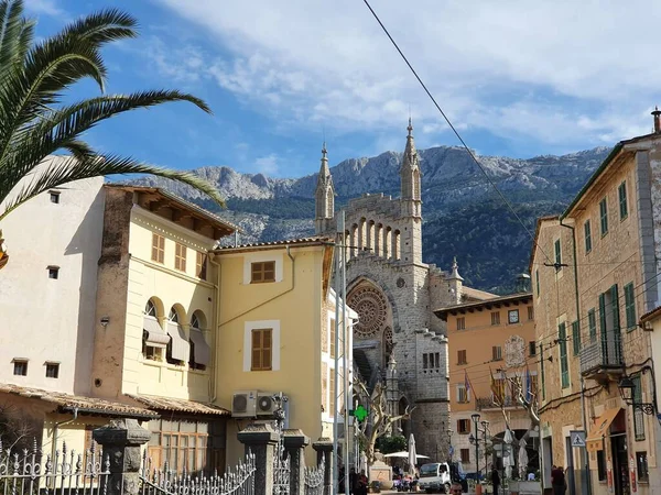 View Soller Houses Parish Church Sant Bartomeu Magnificent Tranmuntana Mountains — Stock Photo, Image