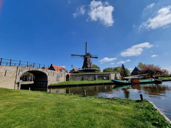 Historic Mill Kaai 네덜란드어 Sloten Frisian Sleat Friesland Netherlands — 스톡 사진