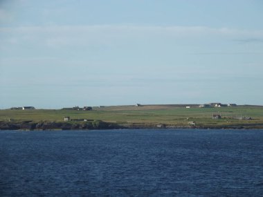 Orkney Anakarası 'ndaki deniz manzarası, Orkney Adaları, İskoçya, Birleşik Krallık