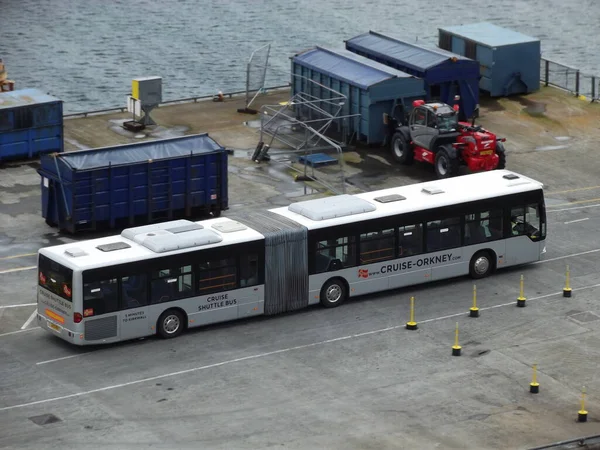 Autobús Lanzadera Entre Terminal Cruceros Centro Ciudad Kirkwall Orkney Mainland — Foto de Stock