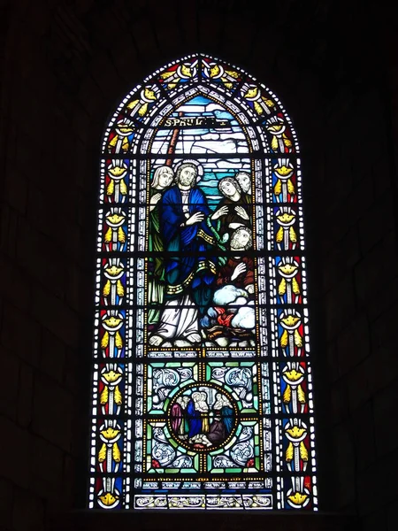 Colorful Stained Glass Window Magnus Cathedral Kirkwall Orkney Islands Scotland — 图库照片