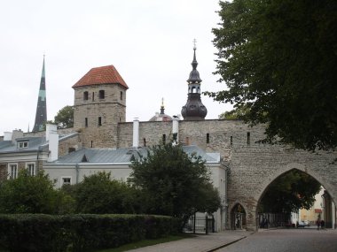 Estonya 'nın Tallinn şehrinin şehir kapılarından biri.