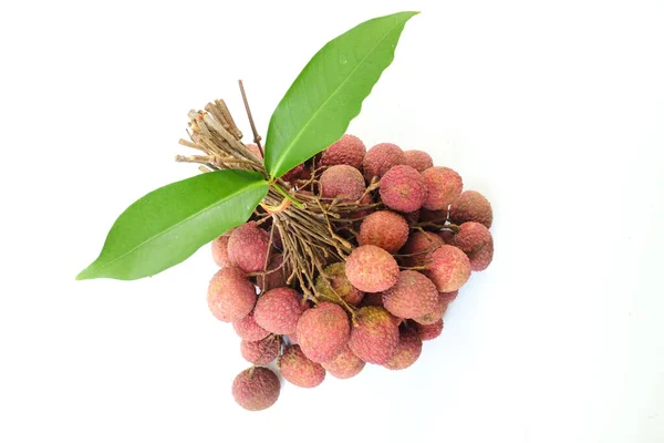 Bouquet Litchi Frais Mûr Avec Des Feuilles Vertes Sur Panier — Photo