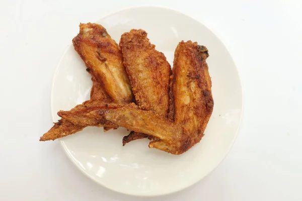 Close Fried Chicken Wings White Dish Isolate White Bsckground —  Fotos de Stock
