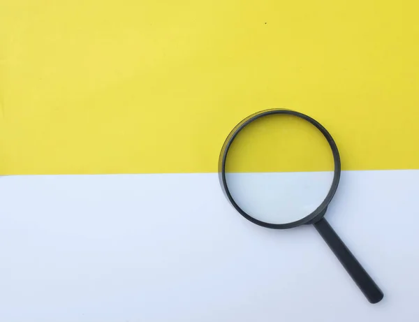 Magnifying Glass Isolated Yellow White Background — Foto Stock