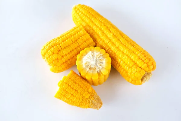Delicious Boiled Sweet Corn Isolate White Background — Stockfoto