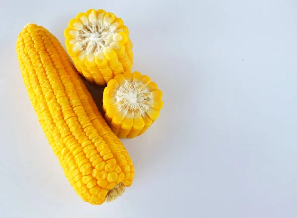 Copy Space Delicious Boiled Sweet Corn Isolate White Background — стоковое фото