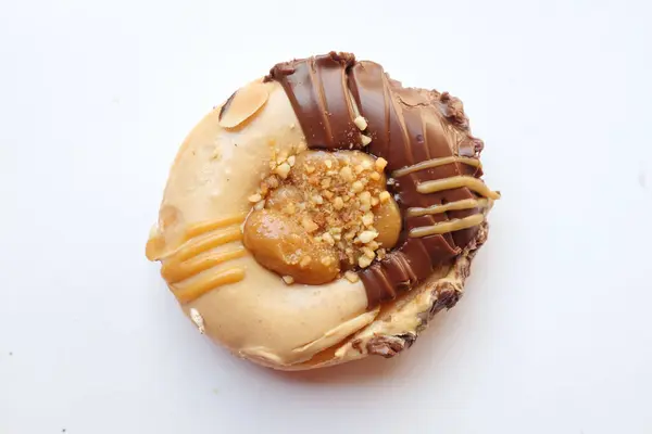Close Flat Lay Single Sweet Chocolate Donuts Caramel Glaze Isolated — Stockfoto