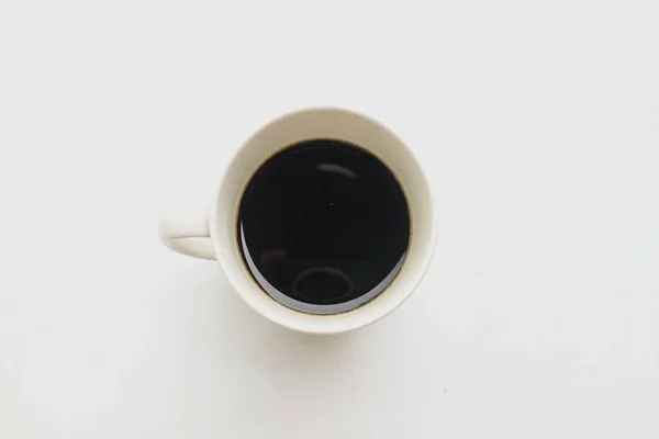 Café Americano Quente Uma Manhã Copo Branco Vidro Para Ajudá — Fotografia de Stock