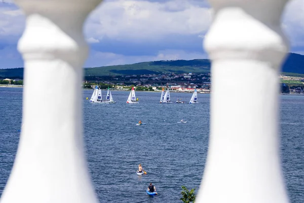 Look Balustrade Seaside Resort Sea Mountains Yachts Sea Summer White — Fotografia de Stock