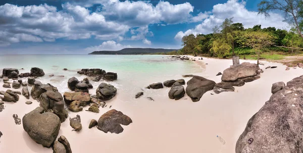 Beautiful Clean White Sand Rocky Beach Koh Rong Island Cambodia — Stockfoto