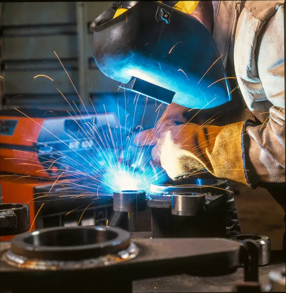 Welding Labourer Heavy Metall Industry Welding Steel Construction — Stock Photo, Image