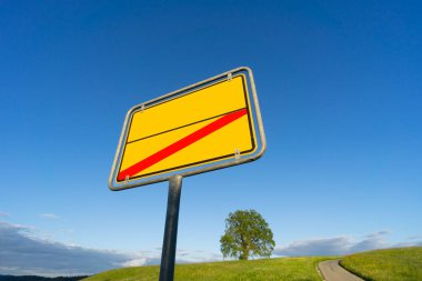 otomatik düzenleme için boş sarı işaret iletisi