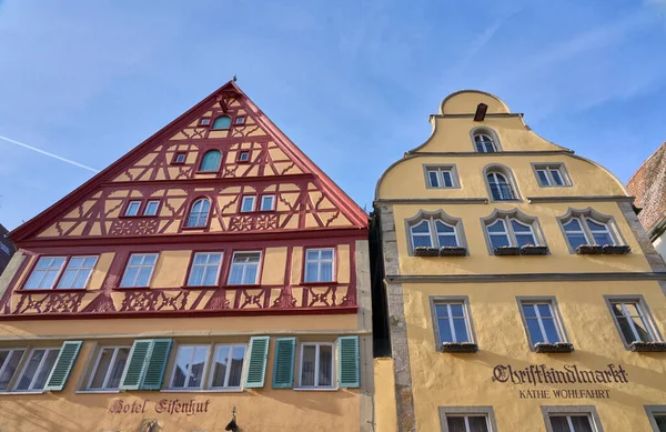 ローテンブルク タウバー バイエルン州 ドイツ タウバーのローテンブルクのダウンタウンは ドイツで最も有名な中世都市の1つで ピトレスクの半木造家屋があります — ストック写真