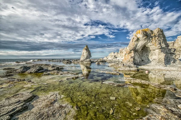 Formação Raukar Recife Calcário Ilha Gotland Suécia Escandinávia Europa — Fotografia de Stock