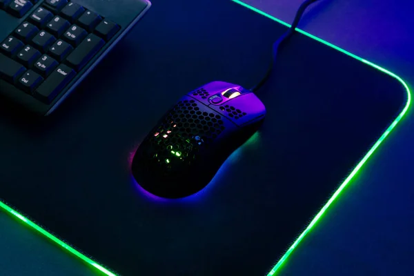 Light Weight Gaming Mouse Gaming Mat Led Light Close — Stock Photo, Image