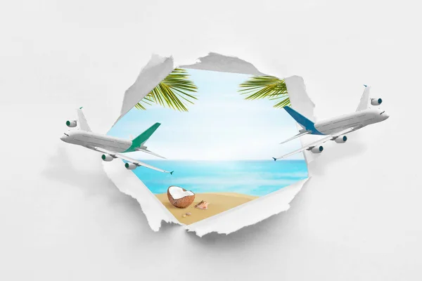 Planes Break Paper Make Hole Which Tropical Dream Beach Summer — стоковое фото