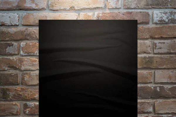 Affiche Noire Propre Sur Mur Briques Avec Lumière Lampe Sur — Photo