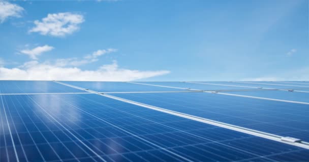 Solar Cells Panel Rooftop Blue Cloudy Sky Green Energy World — Vídeos de Stock