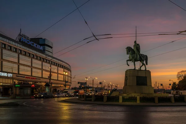 Petersburg Rosja 2021 Widok Plac Aleksandra Newskiego Hotel Moskwa Pomnik — Zdjęcie stockowe