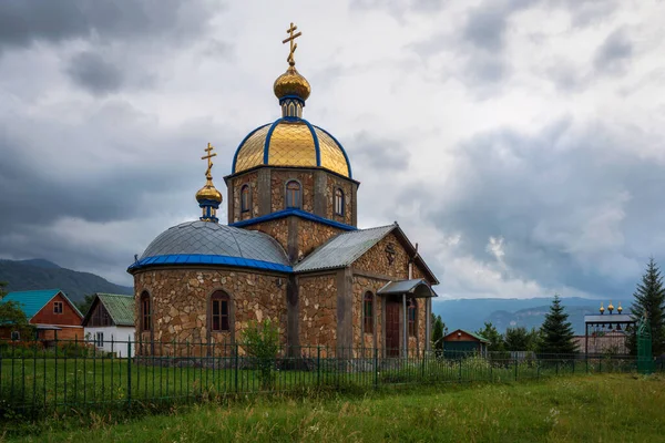 Rusya Nın Adygea Cumhuriyeti Nin Bulutlu Bir Yaz Gününde Khamyshki — Stok fotoğraf