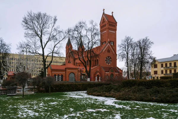 Mińsk Białoruś 2022 Widok Kościoła Symeona Heleny Zimowy Dzień — Zdjęcie stockowe