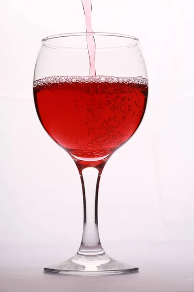 Riempire Bicchiere Vino Quando Versa Vino Rosso Riempire Bicchiere Terzo — Foto Stock