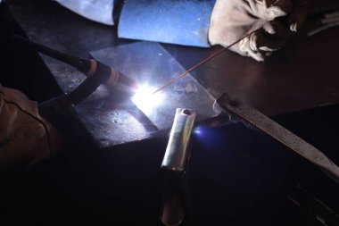 Tüketilemez elektrot ile koruyucu gazda kaynaklama