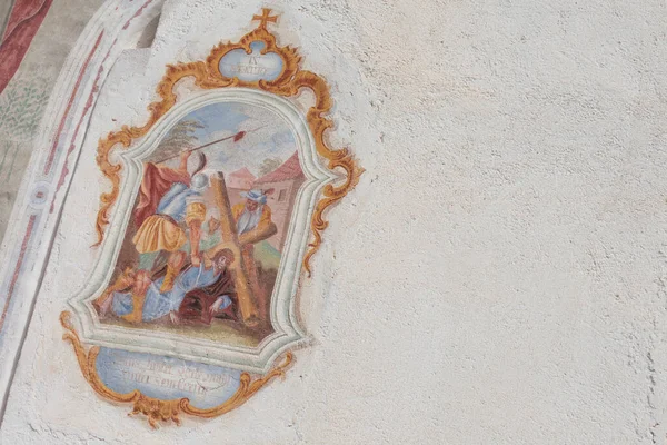 Val Gardena Italy 2019年8月29日 Val Gardena的St Giacomo小教堂的Fresco代表了十字路口的一刻 — 图库照片