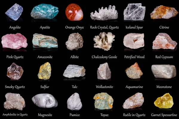 Krásná Sbírka Geologických Minerálů Černém Pozadí Close — Stock fotografie