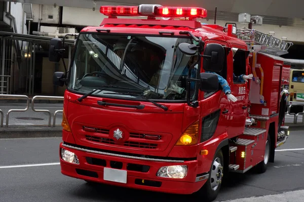 Red Fire Engine Emergency Fire Extinguishing Work — Stock Photo, Image