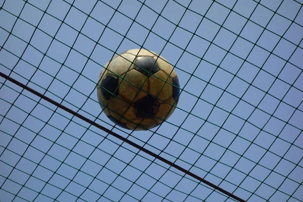 Soccer Ball Forgotten Ground Sad Some Reason — Stock Photo, Image
