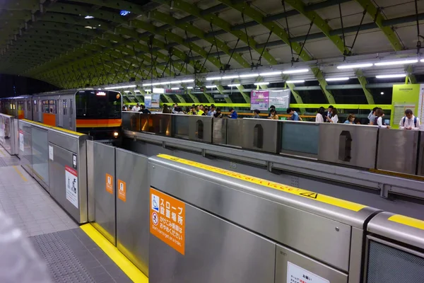 Tokyo Japan October 2017 October 2017 Yamanote Line Platform Tokyo — Zdjęcie stockowe