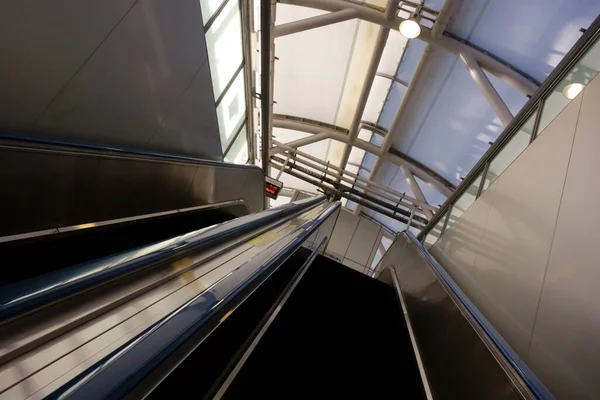 Escalera Mecánica Moderno Edificio Estación Monorraíl — Foto de Stock