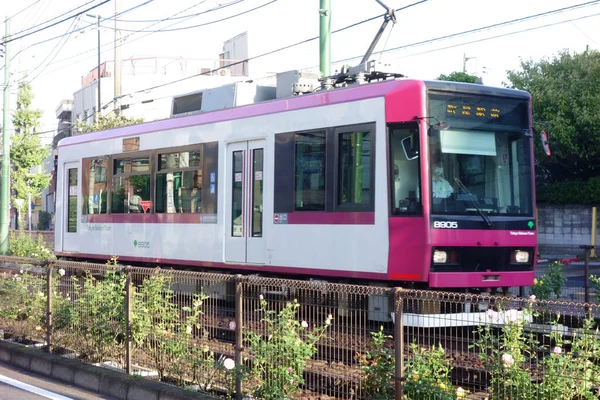 Tokyo Japan October 2017 Only Tram Train Male Figure Runs — Φωτογραφία Αρχείου