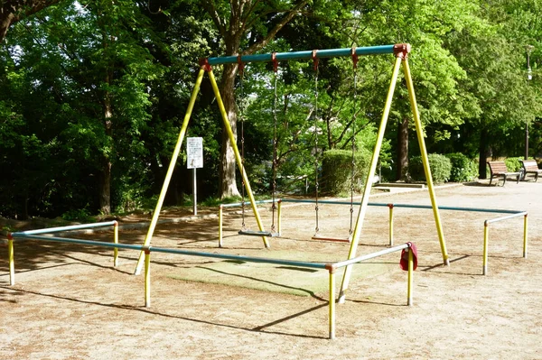 Atmospheric Park Wooden Benches Playground Equipment Etc — Stock fotografie