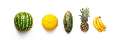 Beyaz arkaplanda izole edilmiş farklı kavun çeşitleri