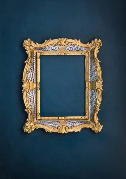 빅토리아 시대의 금박을 장식된 바로크 로코코 르네상스 — 스톡 사진