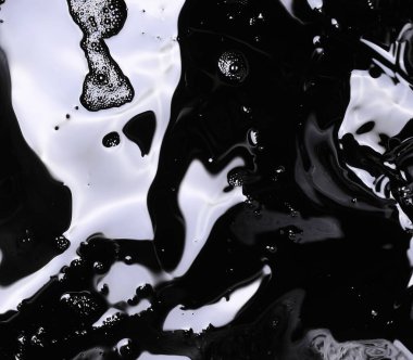 Sıvı asfalt bitumenin soyut siyah arkaplanı