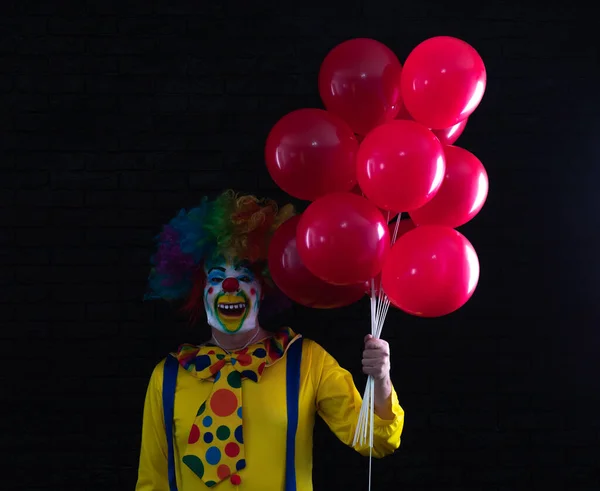 Dålig Clown Med Röda Ballonger — Stockfoto