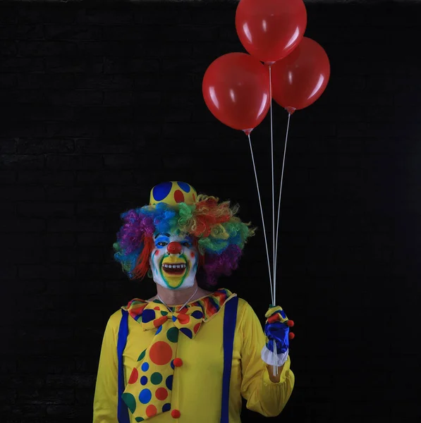 Κακός Κλόουν Κόκκινα Μπαλόνια — Φωτογραφία Αρχείου