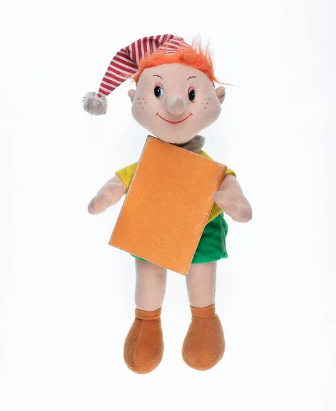 Yumuşak Oyuncak Pinokyo Beyaz Arkaplanda Izole — Stok fotoğraf