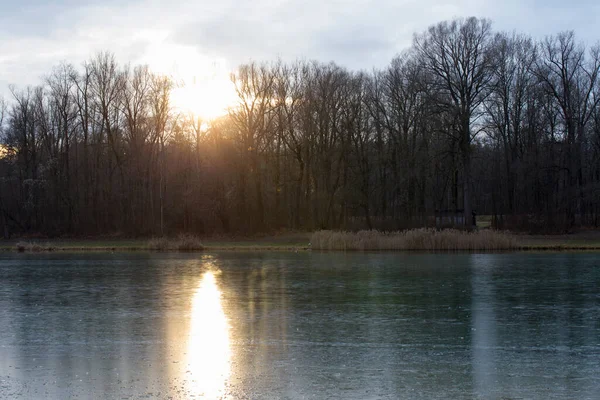 Uitzicht Het Prachtige Herfstlandschap Bij Zonsondergang — Stockfoto