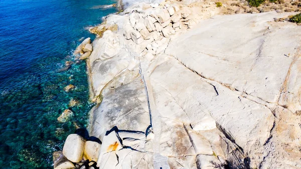 Uitzicht Rotskust Van Elba Naar Blauwe Zee — Stockfoto