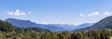Alpine panorama near Immenstadt with view of the Grnten and the Nagelfluh alpine chain.