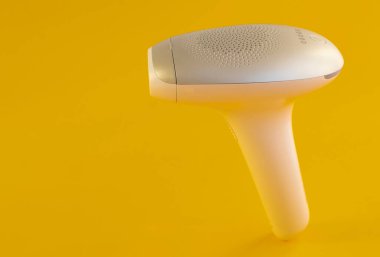 Vücut, Yüz ve Bikini için saç temizleme aygıtı. 