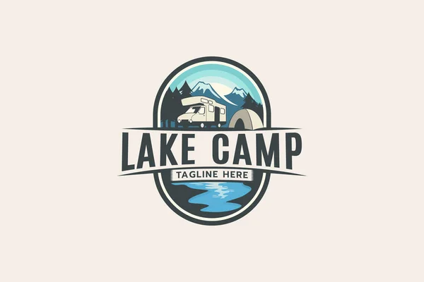 Логотип Лагеря Озере Сочетанием Природных Пейзажей Воды Отдыха Палатки — стоковый вектор