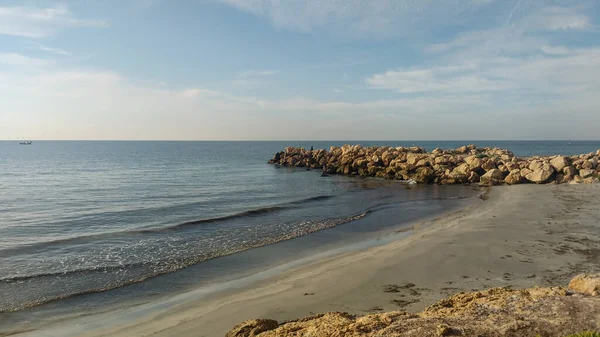 Playa Cielo Nublado Por Mañana Santa Pola Pequeño Pueblo Pescadores — Foto de Stock