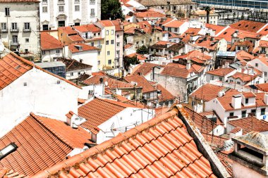 Lizbon, Portekiz- 10 Haziran 2018: Lizbon Şehri 'nin Portas do Sol' daki panoramik manzarası