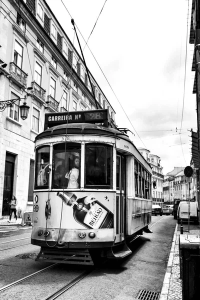 Lissabon Portugal Juni 2018 Vintage Ramt Door Historische Straten Van — Stockfoto